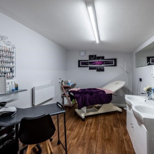 Visit our professional beauty salon in Aberdeen